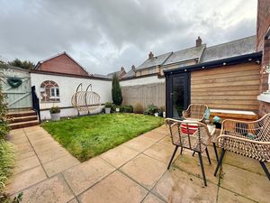 Photo 18- click for photo gallery